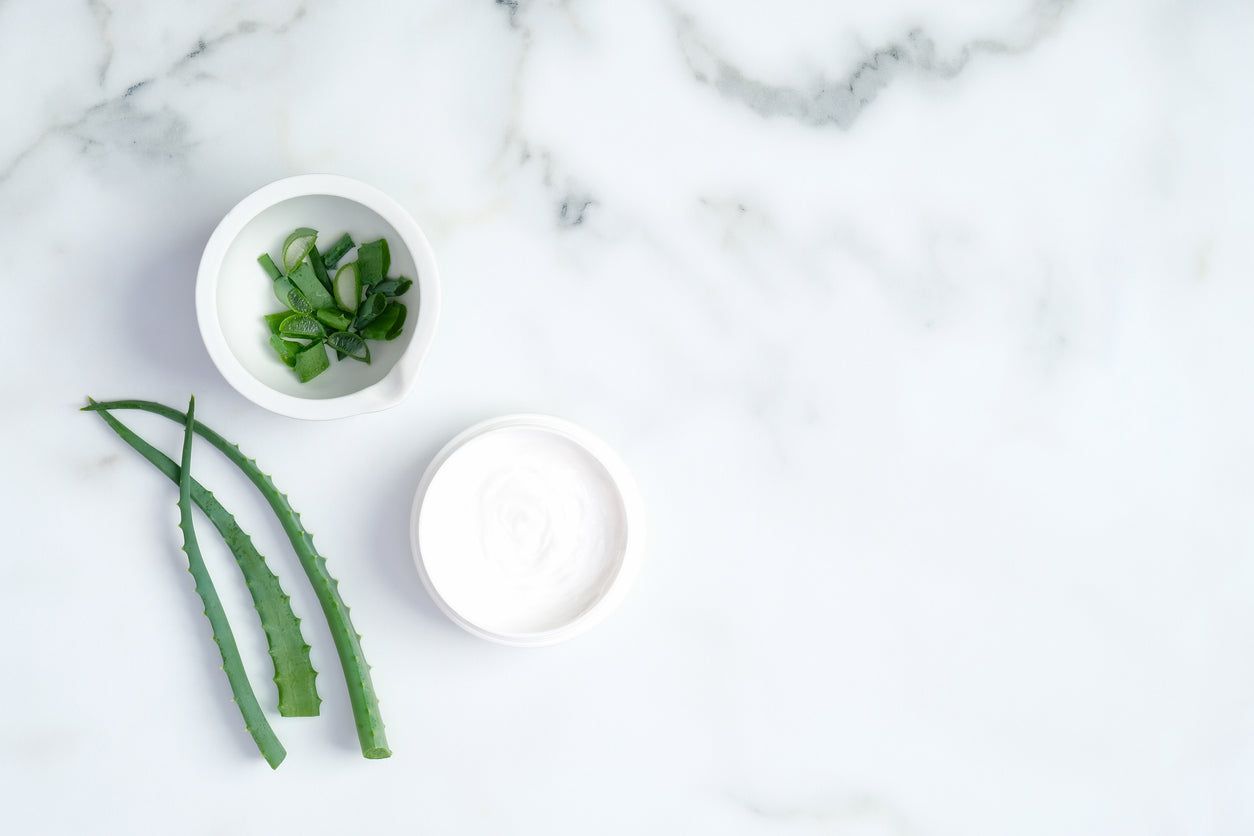 Peach & Lily - Benefits of Aloe Vera Gel Skincare